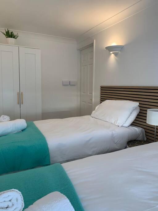 Betty'S Minster View - 6 Twins Or 3 Superkings -Central With Free Parking York Exterior foto
