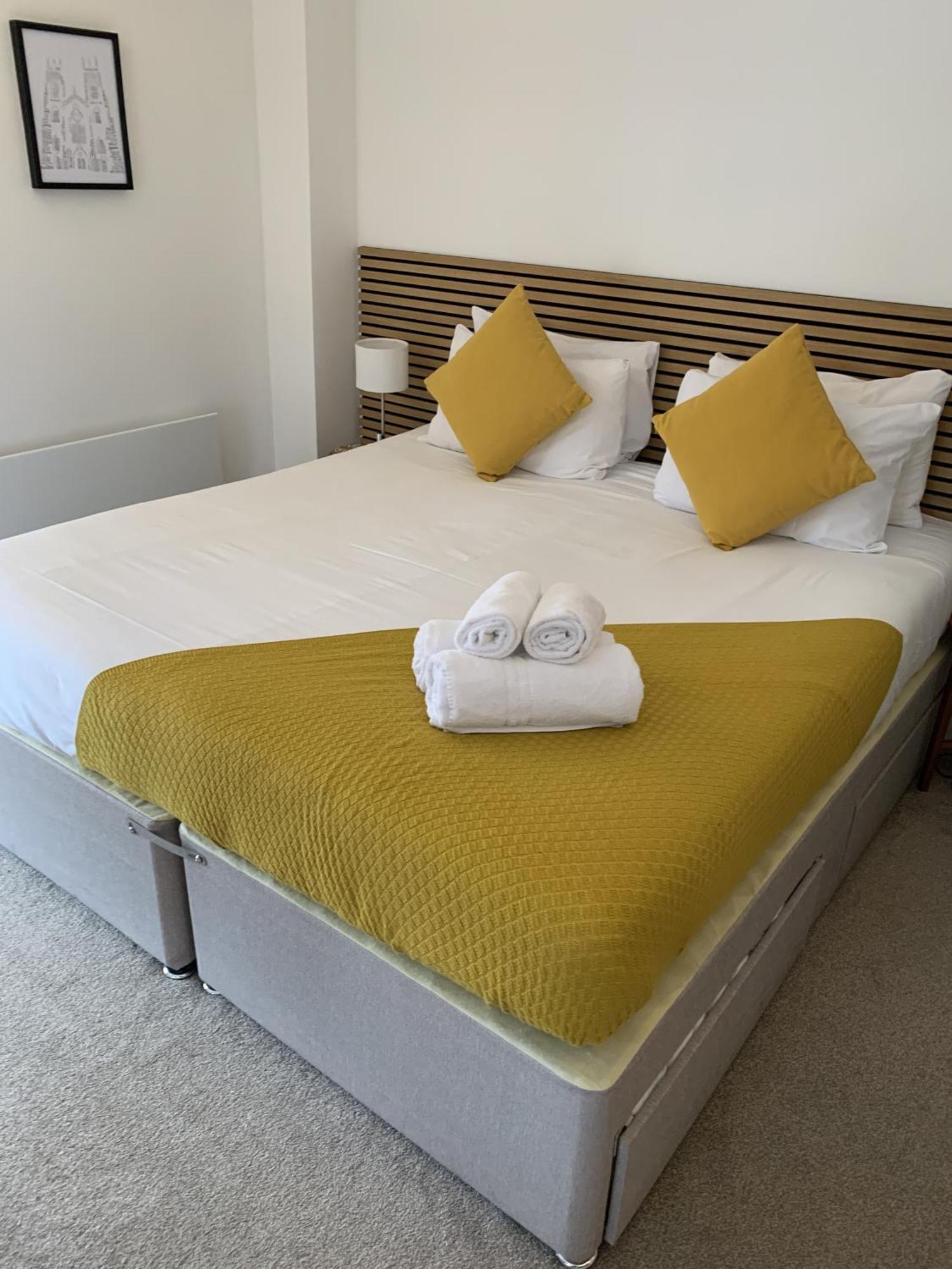 Betty'S Minster View - 6 Twins Or 3 Superkings -Central With Free Parking York Exterior foto